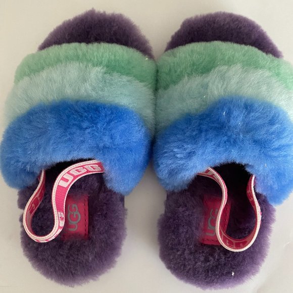 UGG Fluff Yeah Slides - Size 8 - Picture 1 of 3